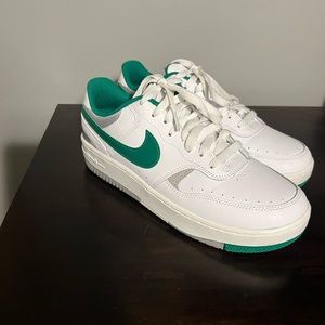 Nike Air Gamma Forces size 9